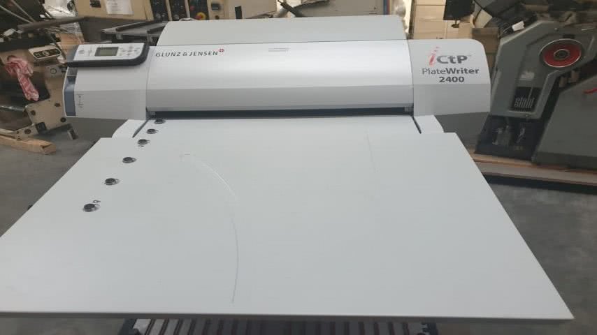 Glunz & Jensen, Platewriter 2400
